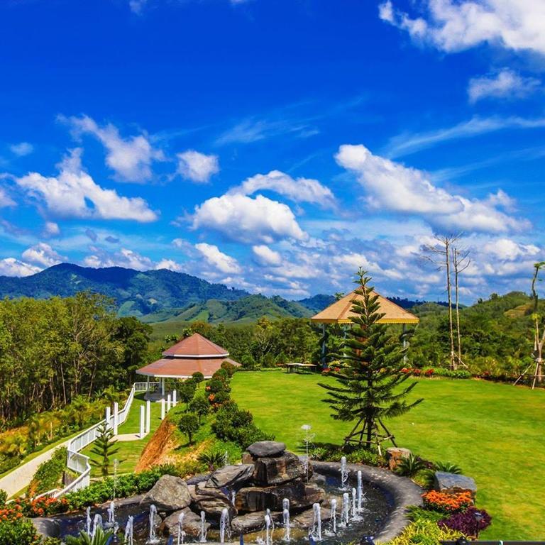 The Adventure Resort Takua Thung Екстериор снимка