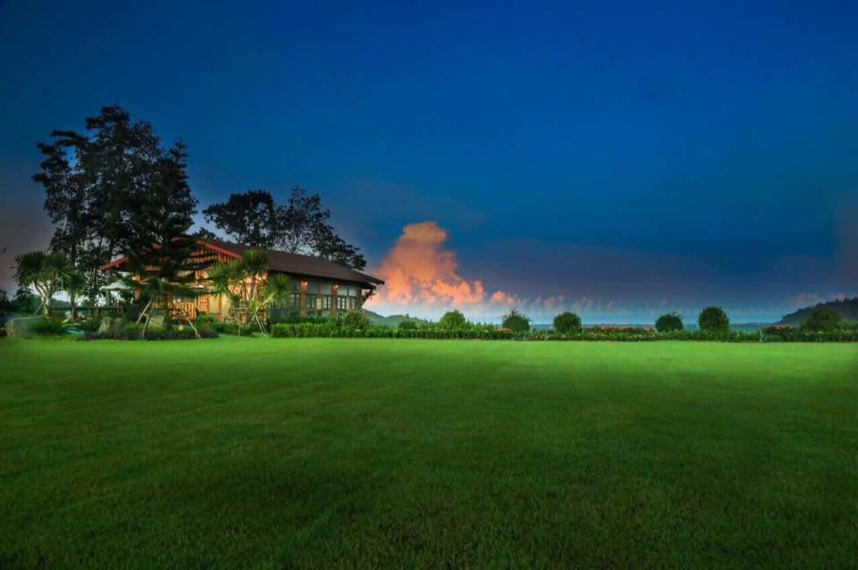 The Adventure Resort Takua Thung Екстериор снимка
