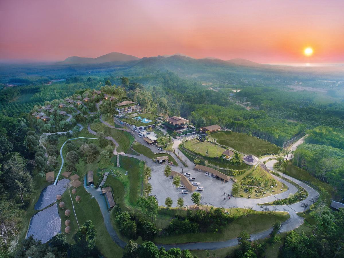 The Adventure Resort Takua Thung Екстериор снимка